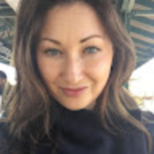 Meet your Posher, Elina